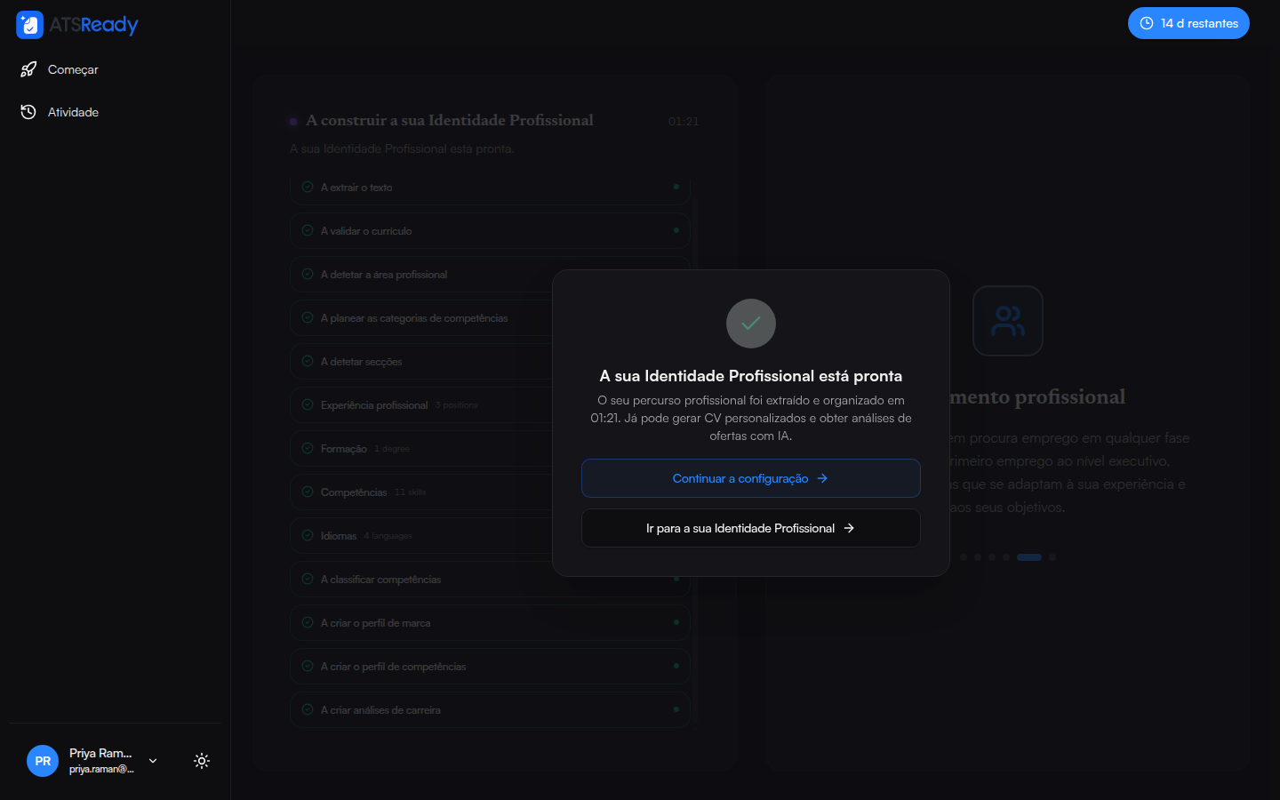 O ecrã final a indicar que a sua identidade profissional está pronta, com o tempo decorrido, as fases de processamento e o número de funções, habilitações, competências e idiomas extraídos.